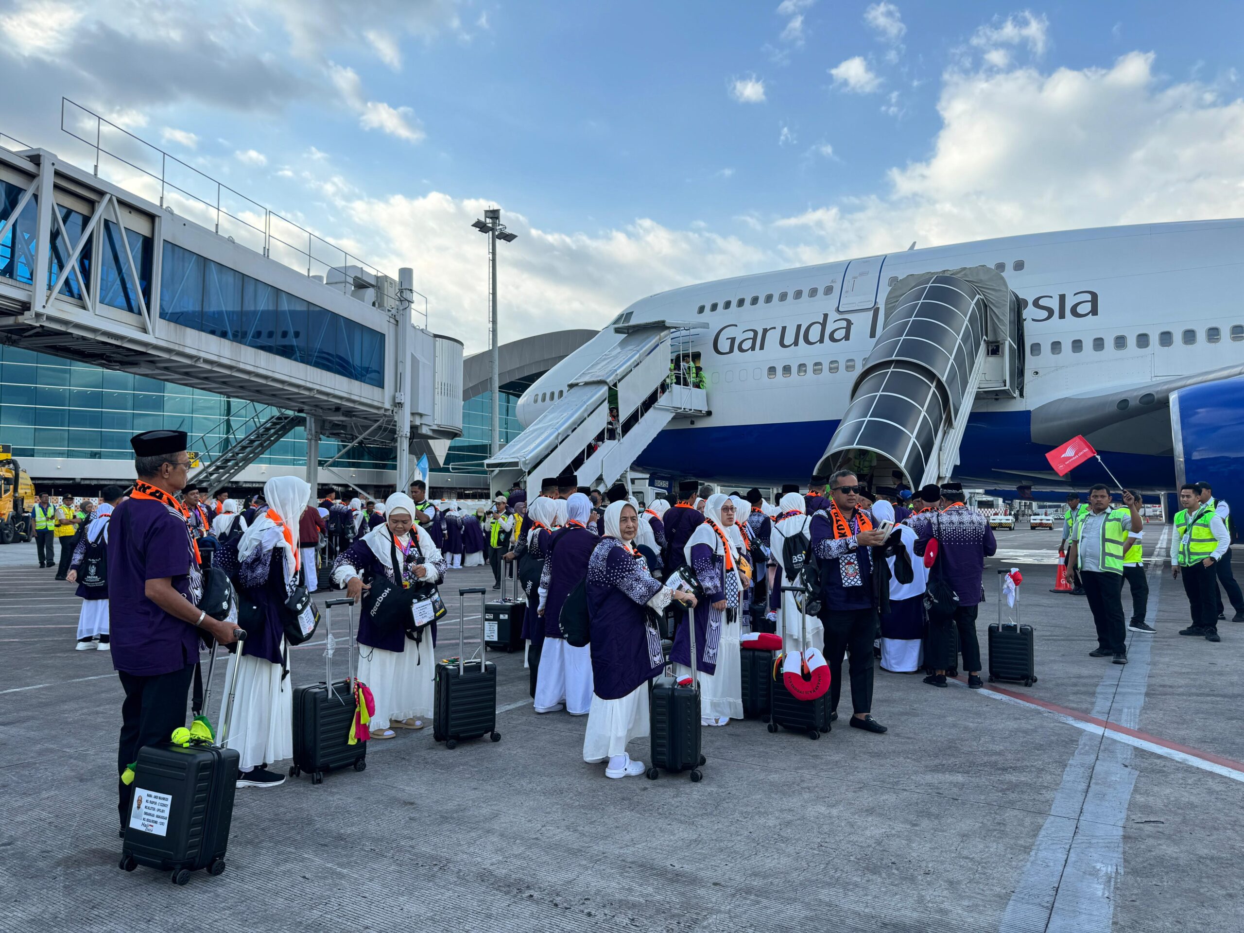 Bandara Sultan Hasanuddin Siap Layani Musim Haji Online Jam