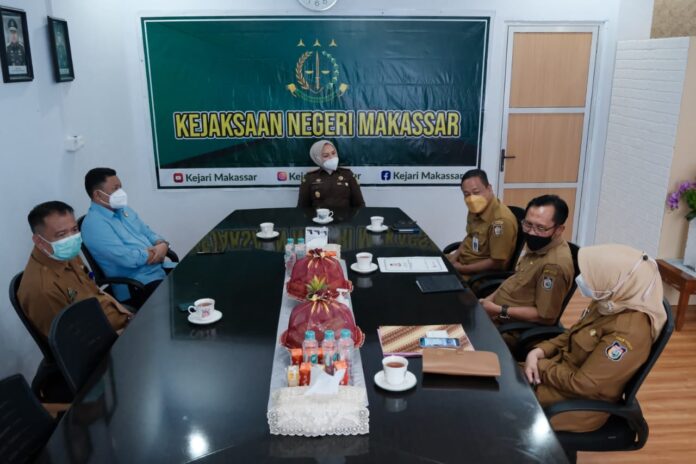 Sekretariat DPRD Makassar Lakukan Kunjungan Audiensi ke Kejaksaan Negeri Makassar
