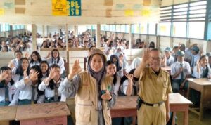 Sosialisasi Pembentukan PIK-R di SMA 13 Seko