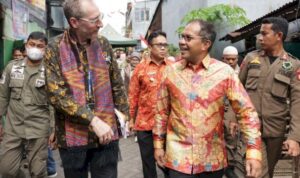 8A4F76FC-AA6F-4648-86C7-32DC8FAA4F10