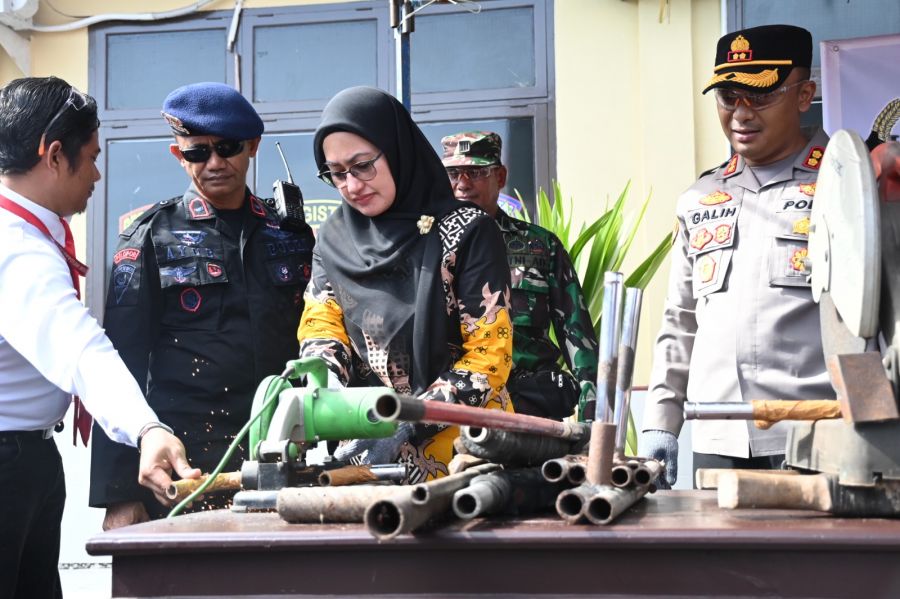 40524B7B-90A8-472F-BE2E-64739D9D62D3