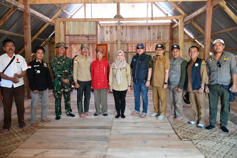 8A9DC316-ACE1-492D-9AAA-5AB2BC5EF785