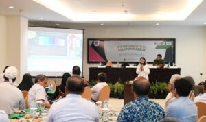 F11223F3-8CAC-4F4E-BAFD-A8E6C6951BAE