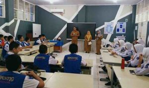 a92a7706-6096-49e4-8d7d-4b44afa8ad64_11zon