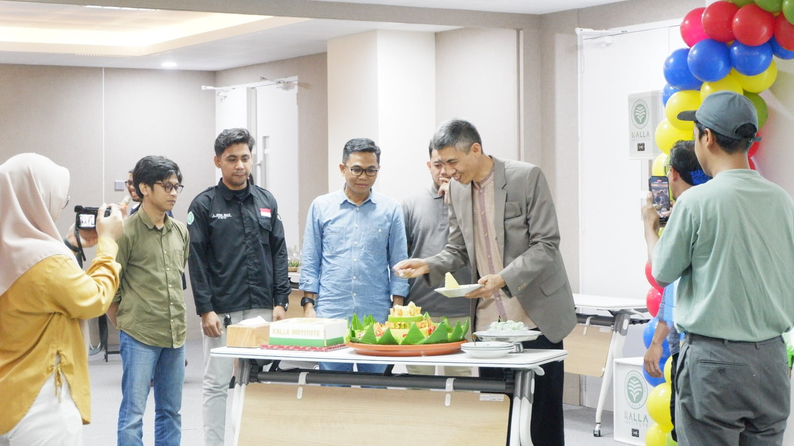 b257b4dd-491d-4a43-93df-7a401228a4a2