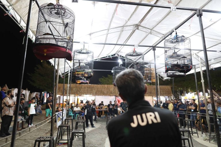 350 Peserta Lomba Kicau Burung, Ramaikan Zona 5 F8 Makassar