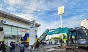 IMG-20250428-WA0000-726x416