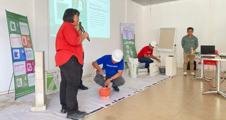 Kalla Beton turut hadir dan memberikan edukasi mortar instan untuk pemasangan bata ringan dalam event Constructor’s Lab bertema “Mortar Basic for Lightweight Block Installation” pada Kamis (26/6) lalu di Citraland Celebes