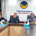 konferensi pers Partai NasDem Sulsel di Makassar, Selasa (5/8/2025).