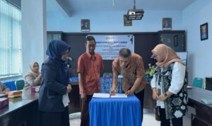 Kalla Institute dan STIE YPUP menjalin kerja sama strategis untuk mendorong inovasi bisnis dan transformasi digital di dunia pendidikan tinggi. Kolaborasi ini memperkuat komitmen terhadap pengembangan SDM unggul di era digital. Kalla Institute dan STIE YPUP menjalin kerja sama strategis untuk mendorong inovasi bisnis dan transformasi digital di dunia pendidikan tinggi. Kolaborasi ini memperkuat komitmen terhadap pengembangan SDM unggul di era digital.