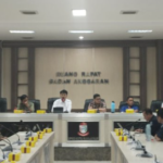 Komisi A DPRD Kota Makassar menggelar rapat dengar pendapat dengan Asosiasi Pengusaha Industri Hiburan (APIH) Makassar, di ruang Badan Anggaran DPRD, Jalan A.P. Pettarani, pada Selasa (3/6/2025).