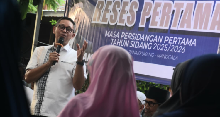 Reses Ketua DPRD Kota Makassar - Supratman, berlangsung di Pannara Lorong 100, Keluraha Antang, Kecamatan Manggala, pada Jumat (17/10/2025).