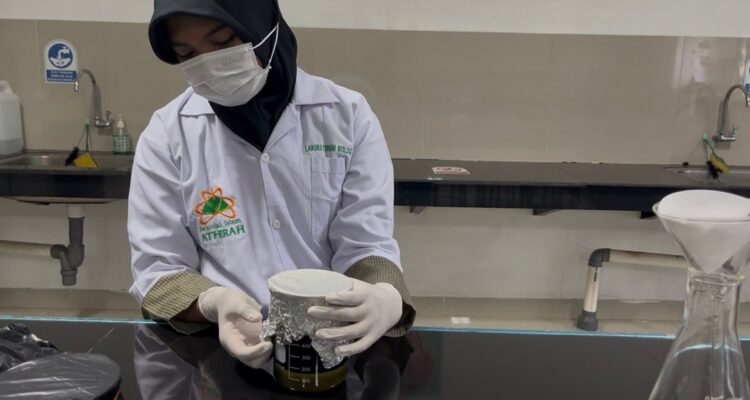 Sekolah Islam Athirah meloloskan tiga tim ke final Olimpiade Penelitian Siswa Indonesia (OPSI) 2025.