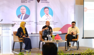 Dinas Komunikasi dan Informatika (Kominfo) Kota Makassar menggelar Sosialisasi Sistem Penghubung Layanan Pemerintah Daerah (SPLP) di Hotel Novotel Makassar, Kamis (9/10/2025).
