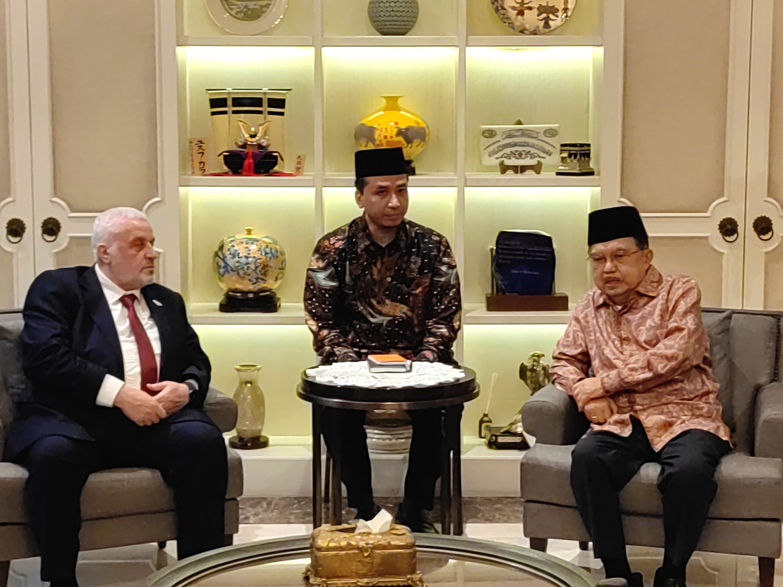 Menteri Suriah Kagumi JK: “Pribadi yang Hidup untuk Perdamaian Dunia”