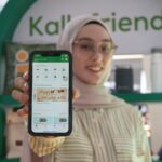 Tampilan Kallafriends di smarthphone. Melalui aplikasi ini, pelanggan dapat menikmati beragam layanan, seperti pembelian produk KALLA, transaksi voucher dan produk merchant, pembelian tiket event, hingga tiket attraction.