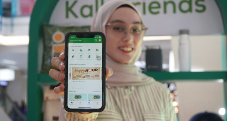Tampilan Kallafriends di smarthphone. Melalui aplikasi ini, pelanggan dapat menikmati beragam layanan, seperti pembelian produk KALLA, transaksi voucher dan produk merchant, pembelian tiket event, hingga tiket attraction.