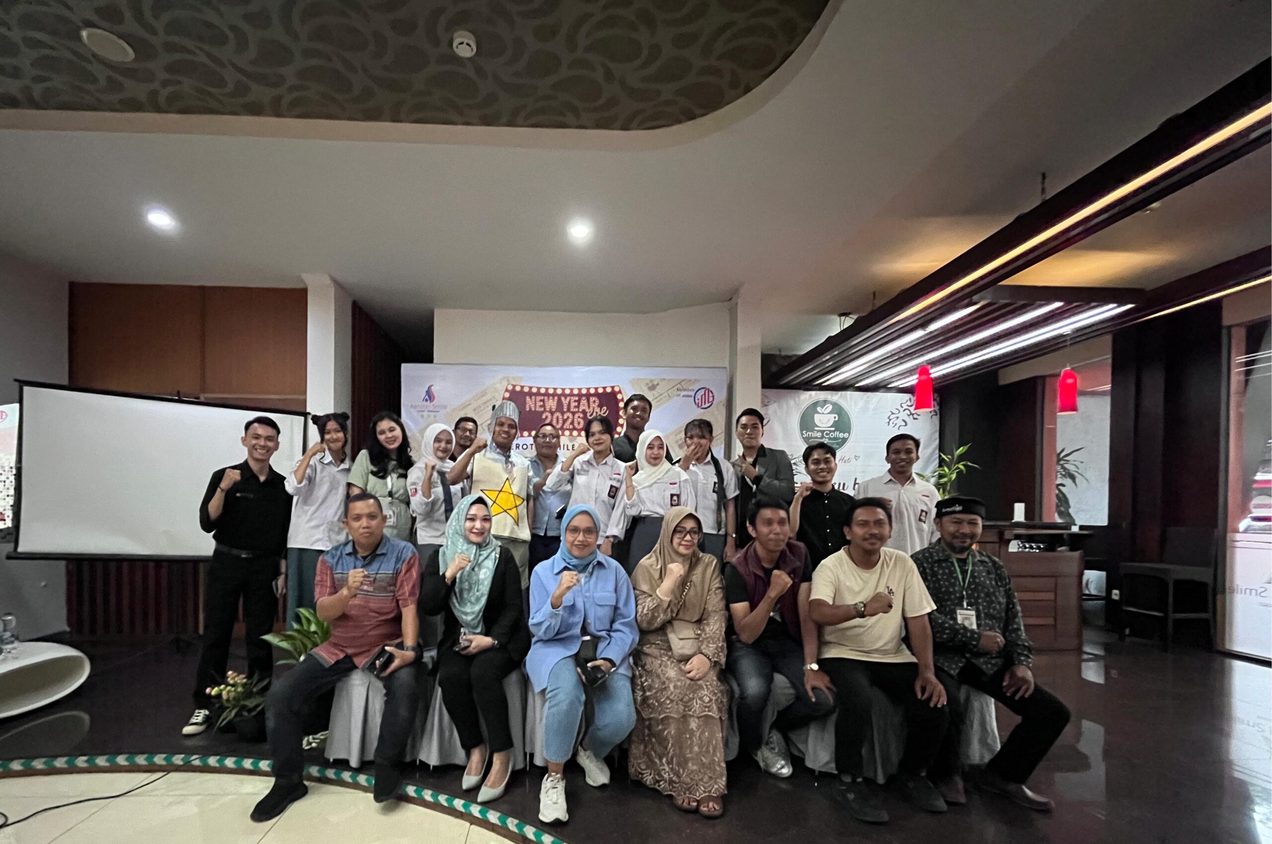 Aerotel Smile Makassar Usung Tema “Box Office Indonesia” untuk Pesta Tahun Baru 2026