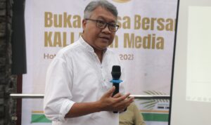 Chief Legal & Sustainability Officer KALLA, Subhan Djaya Mappaturung.