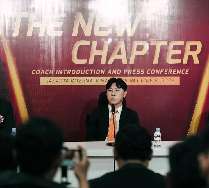 Shin Tae-yong, resmi dipercaya menukangi Persija Jakarta untuk menghadapi musim Super League 2026/2027.