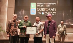 Kalla Land & Property kembali menorehkan prestasi di bidang pemasaran dan inovasi bisnis dengan meraih Corporate Entrepreneurial Marketing Award 2026 dalam rangkaian Makassar Marketing Festival (MMF) 2026.