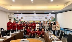 Tim Peneliti PNUP-UKI Paulus Kembangkan PCB Fleksibel dari Sekam Padi, Libatkan Kelompok Tani