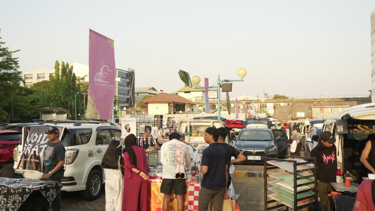 Menyambut perayaan hari ulang tahun ke-26 yang akan berlangsung pada November mendatang, Mal Ratu Indah (MaRI) menghadirkan Artcade, sebuah aktivasi komunitas yang memadukan kreativitas, komunitas, UMKM, otomotif, olahraga, hingga hiburan musik dalam satu rangkaian kegiatan.